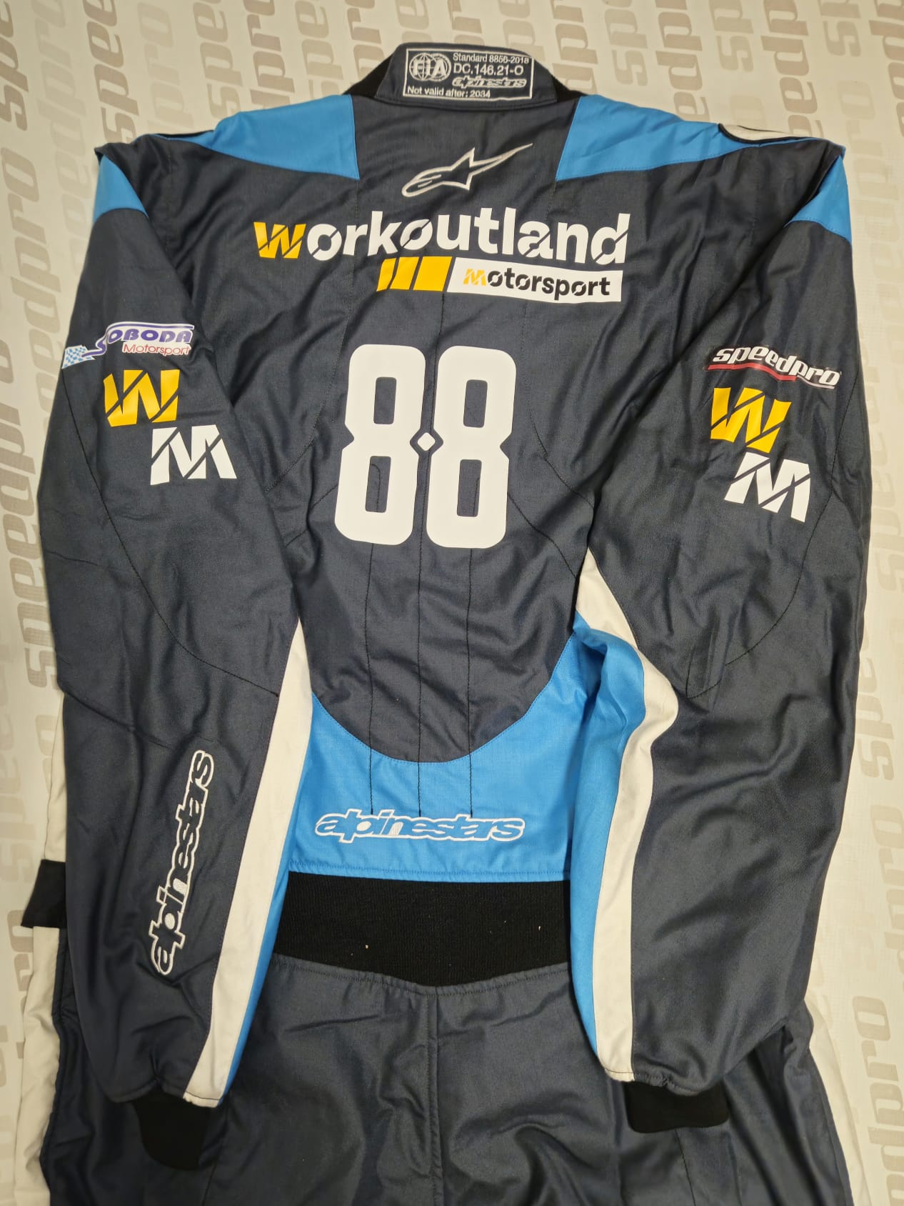 1a954234-10f7-4781-aa85-e8fbf7ed0750